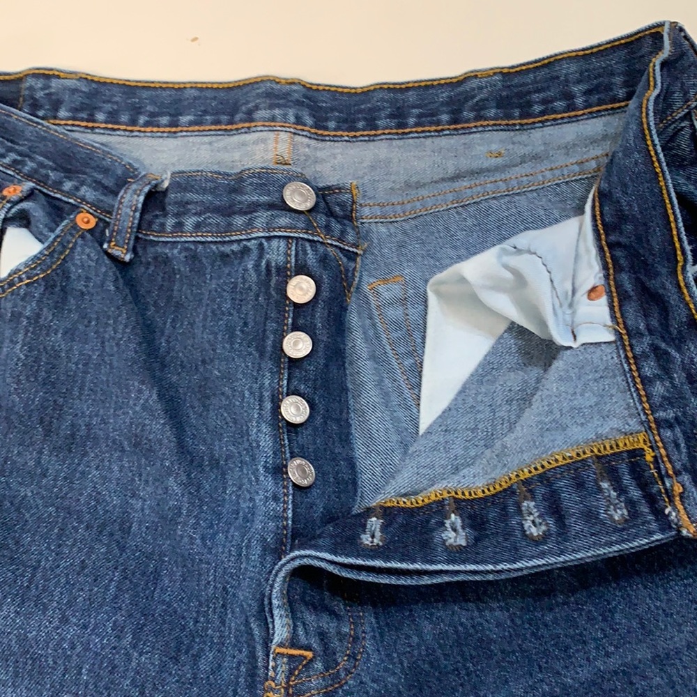 Men’s Levi’s original button fly jeans
